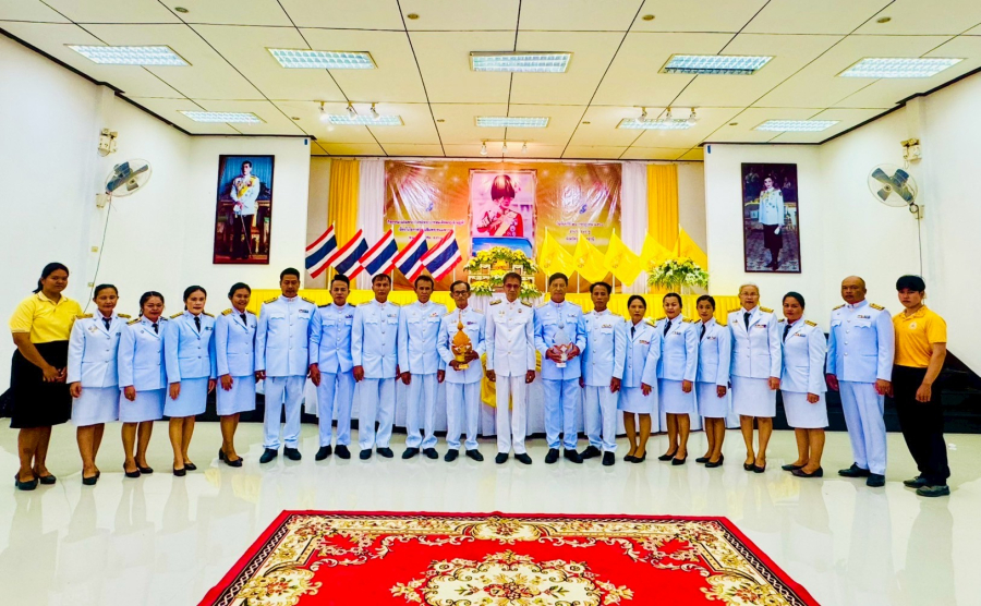 วันจันทร์ที่ 28 กรกฎาคม 2568 เทศบาลตำบลหนองนกทา นำโดย นายนราวุฒิ ศิริผลานายกเทศมนตรีตำบลหนองนกทา พร้อมด้วยคณะผู้บริหาร นายสำลี เหลากลม ประธานสภาเทศบาล นายสมัย ทับทิมอ่อน