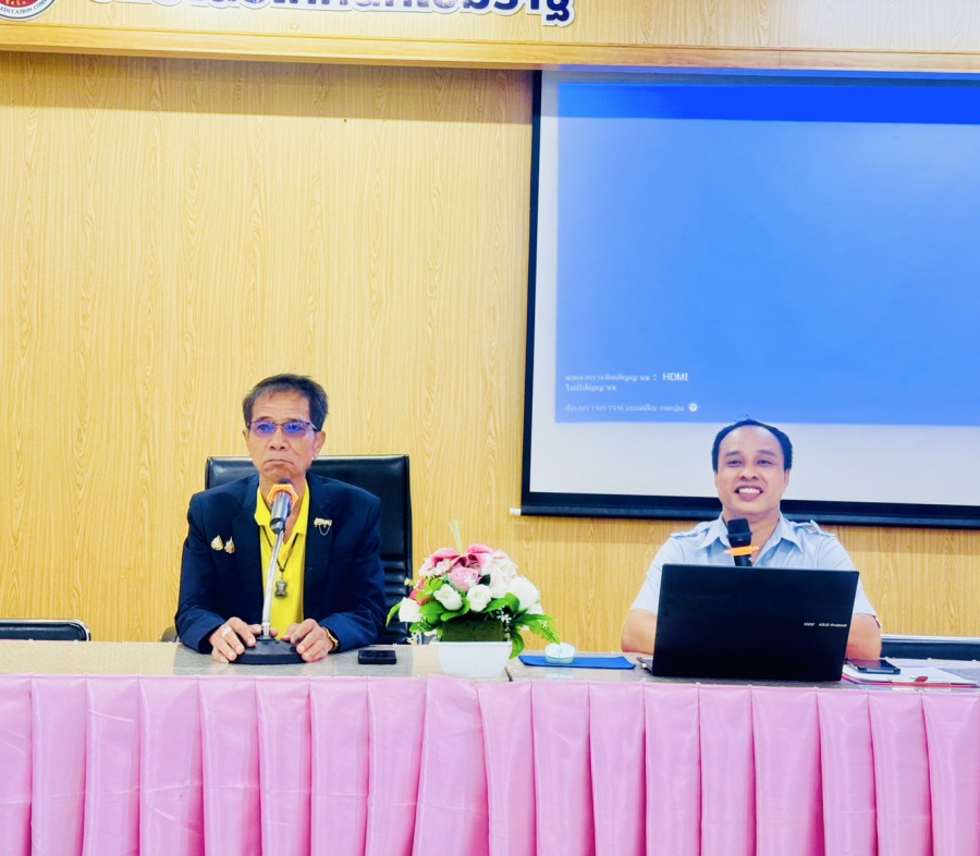 วันจันทร์ที่ 21 กรกฎาคม 2568 เวลา 10.00 น. ณ ห้องประชุมสารภี นายนราวุฒิ ศิริผลา นายกเทศมนตรีตำบลหนองนกทา เป็นประธานกล่าวเปิดการประชุมเพื่อหารือและเตรียมความพร้อม ในการจัดกิจกรรม หน่วยแพทย์อาสาสมเด็จพระศรีนครินทราบรมราชชนนี (พอ.สว.)